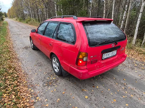 Toyota Corolla 1997 photo 4