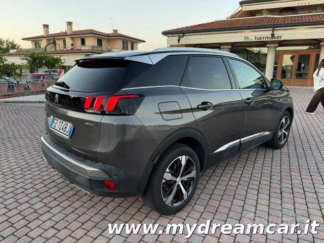 Peugeot 3008 2020 photo 4