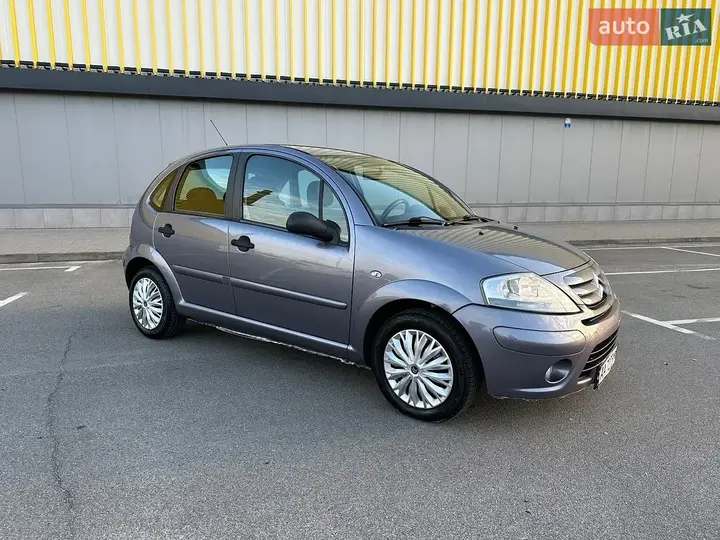 Citroen C3 2008 photo 3
