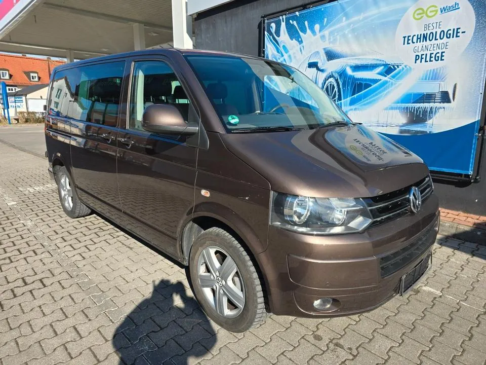 Volkswagen Caravelle