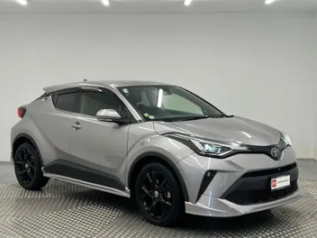 Toyota C-Hr 2021 photo 2