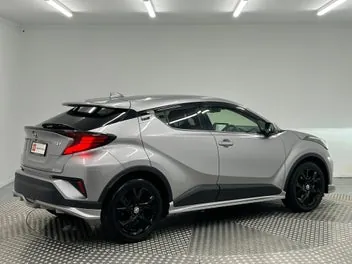 Toyota C-Hr 2021 photo 4
