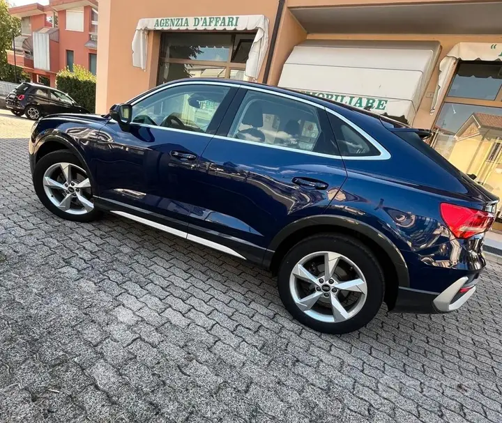 Audi Q3 2022 photo 5
