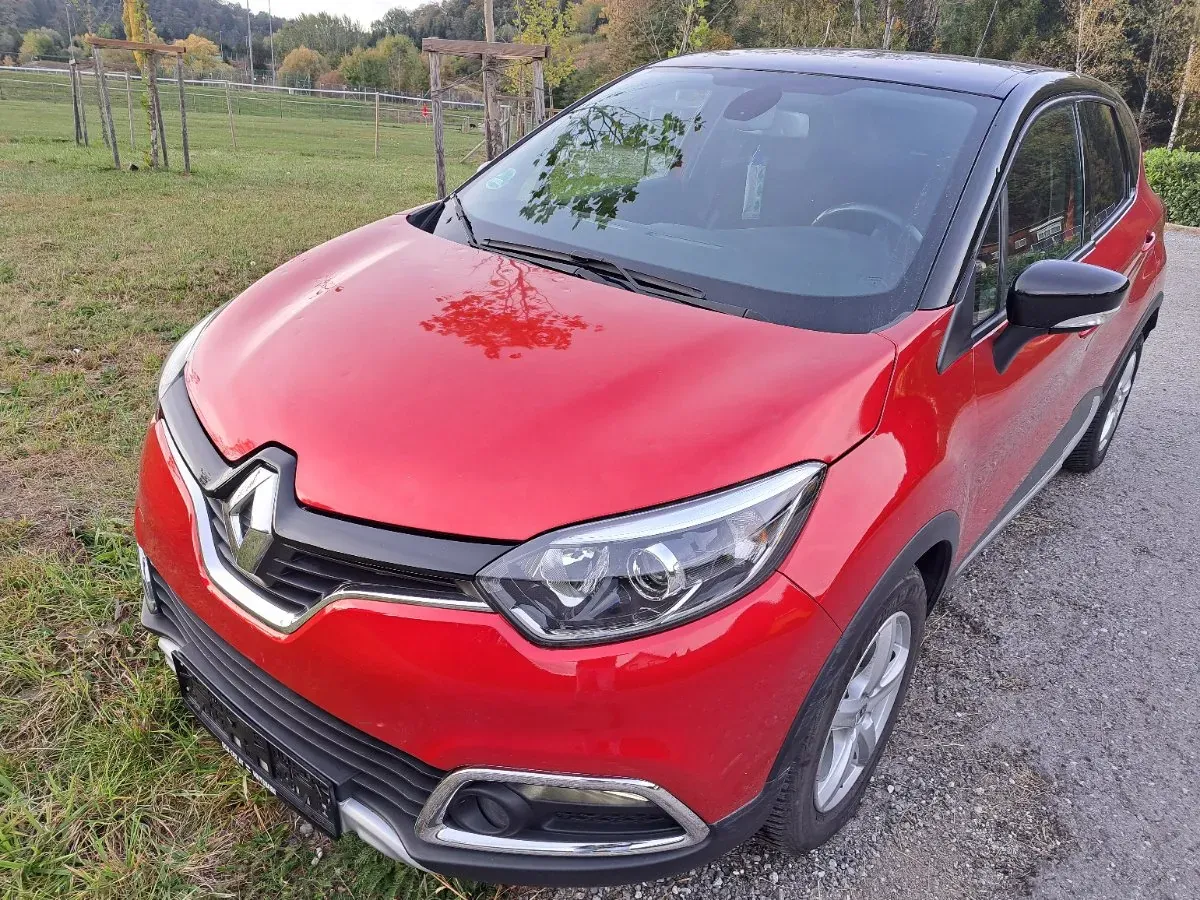 Renault Captur 2016 photo 2