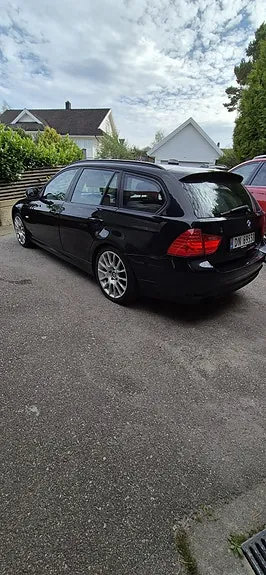 BMW 316D 2011 photo 3