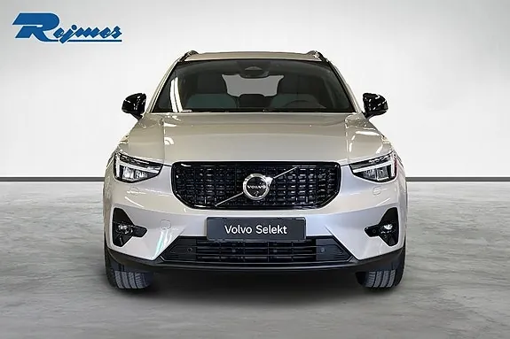 Volvo Xc40 2025 photo 4