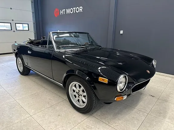 Fiat Spider 1981 photo 2