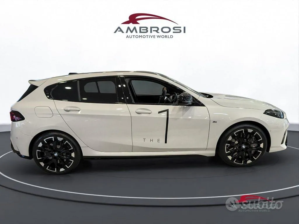 BMW M135 2026 photo 5