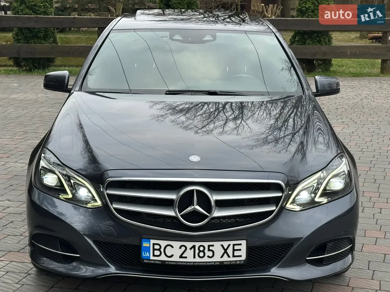 Mercedes-Benz E-Class 2015 photo 4
