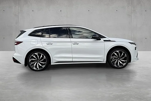 Skoda Enyaq 2026 photo 2