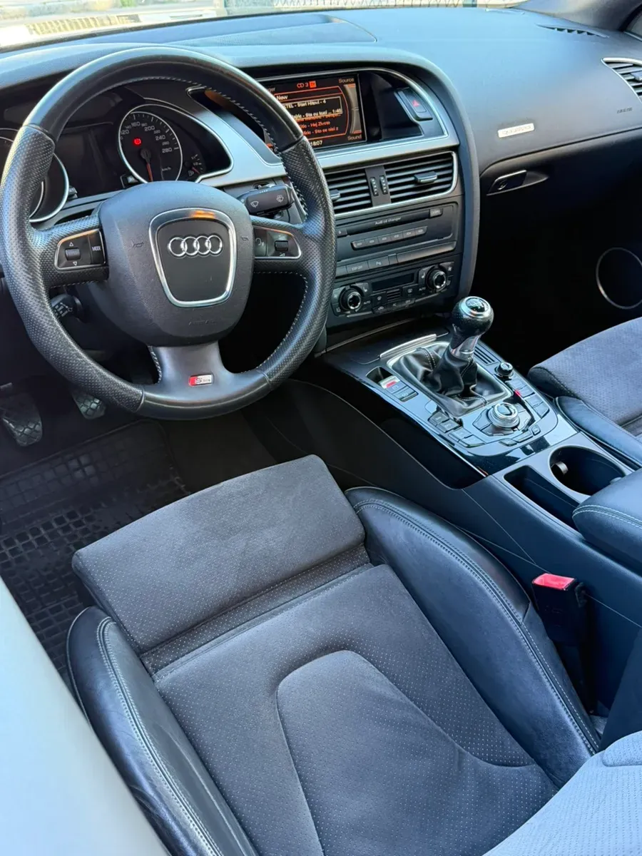 Audi A5 2008 photo 3