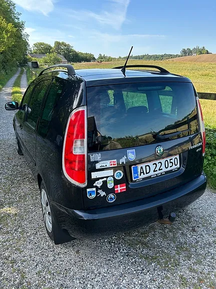 Skoda Roomster 2013 photo 2