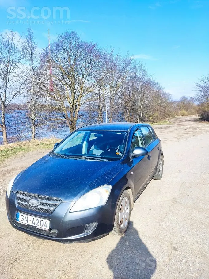Kia Ceed 2007 photo 2