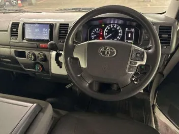 Toyota Hiace 2023 photo 5