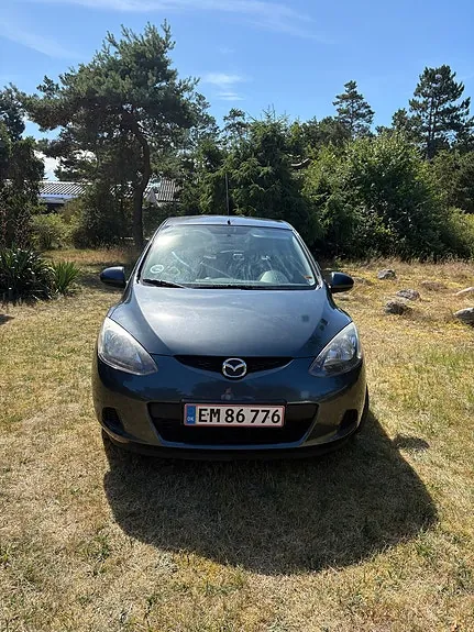 Mazda 2