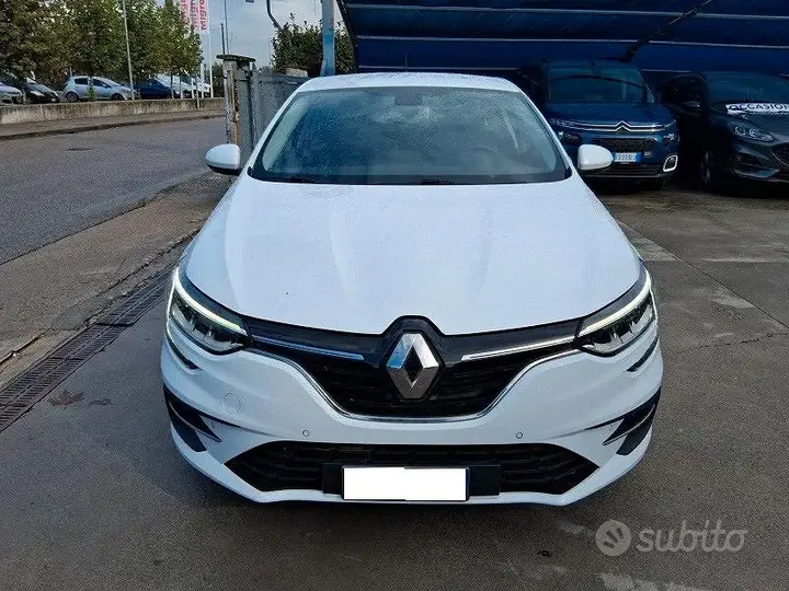 Renault Megane 2023 photo 2
