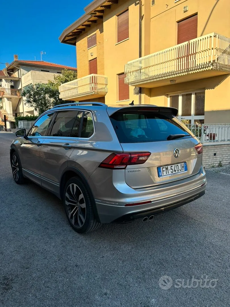 Volkswagen Tiguan 2018 photo 3