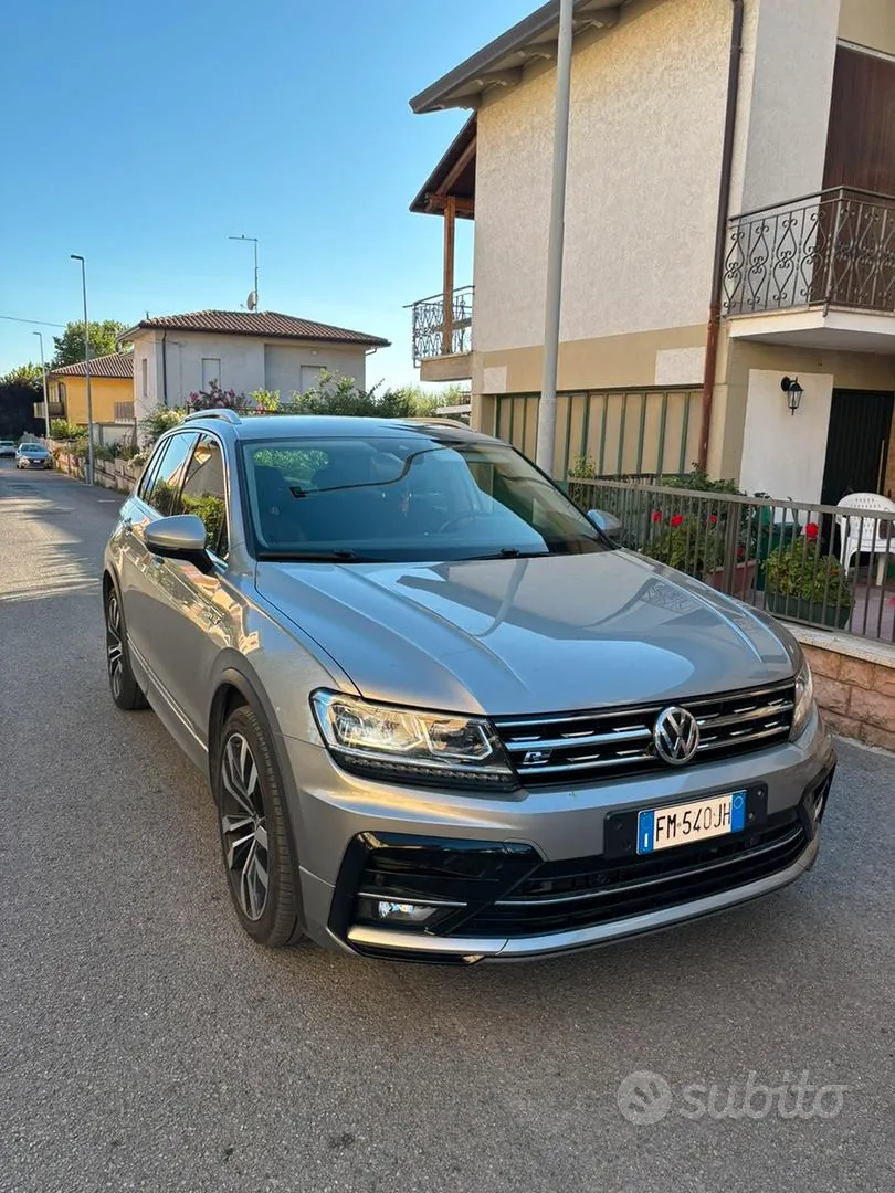 Volkswagen Tiguan 2018 photo 2