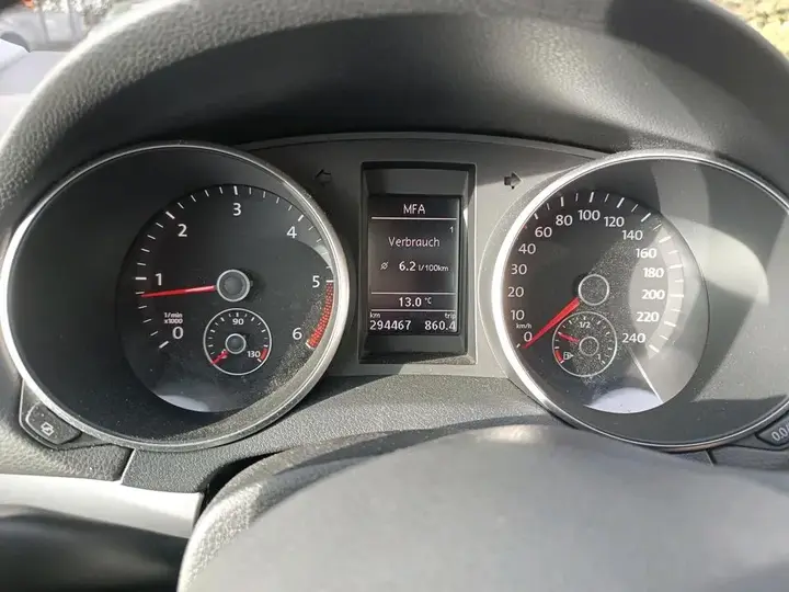 Volkswagen Golf 6