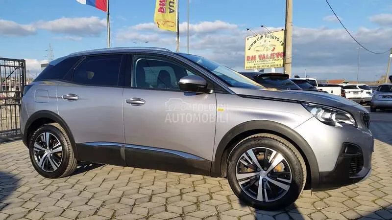 Peugeot 3008 2019 photo 4