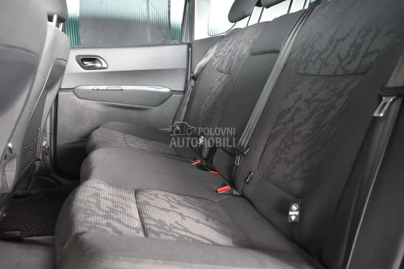 Peugeot 3008 2012 photo 5