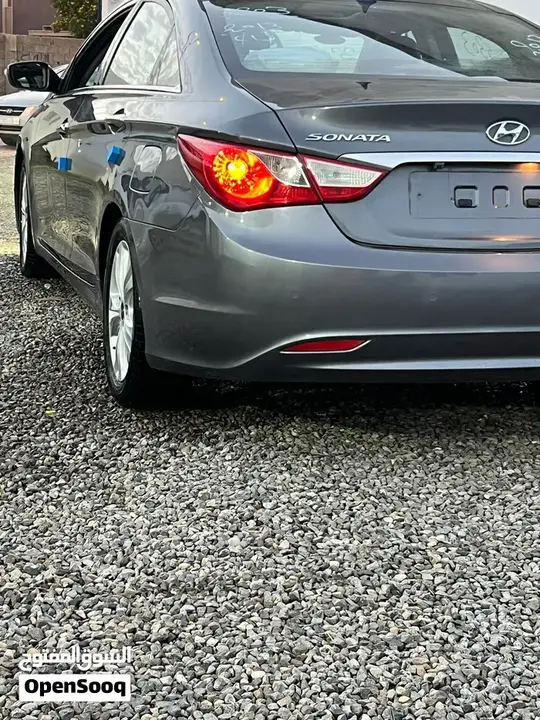 Hyundai Sonata 2012 photo 4