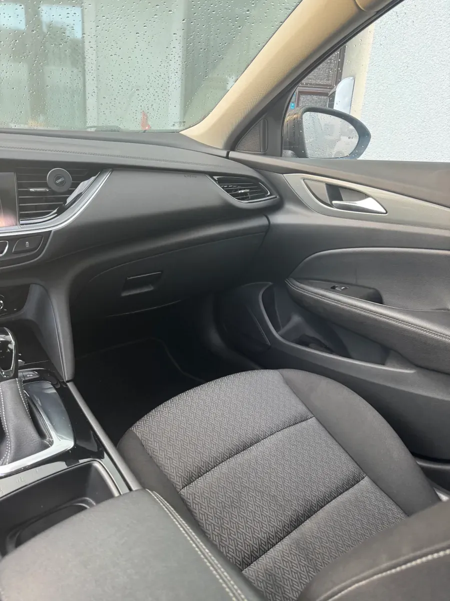 Opel Insignia 2020 photo 2