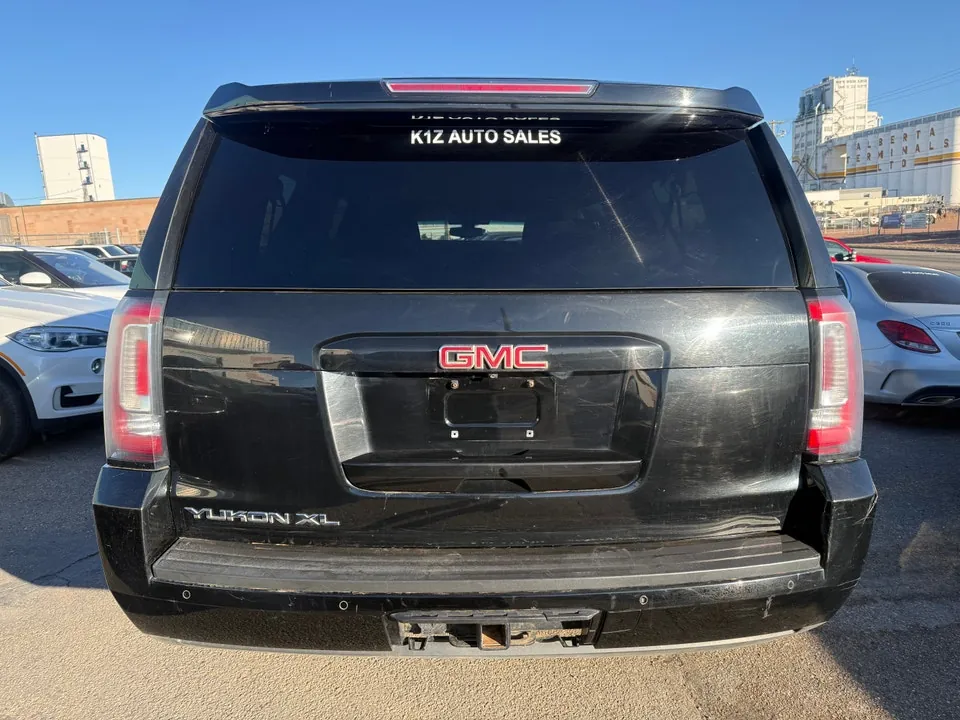 GMC Yukon 2019 photo 3