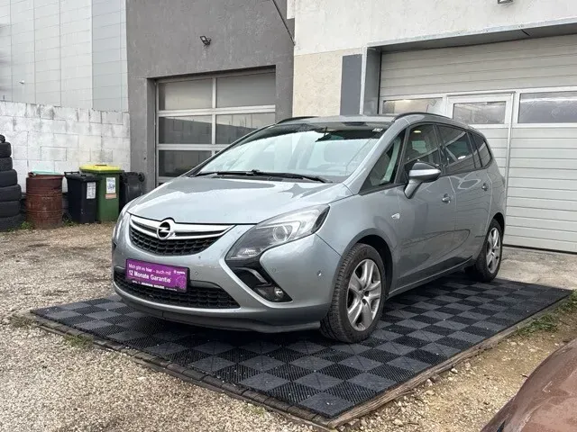 Opel Zafira Tourer