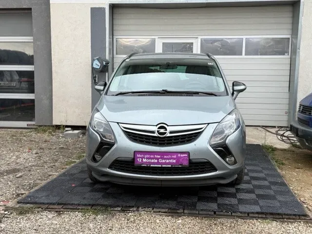 Opel Zafira Tourer 2014 photo 2
