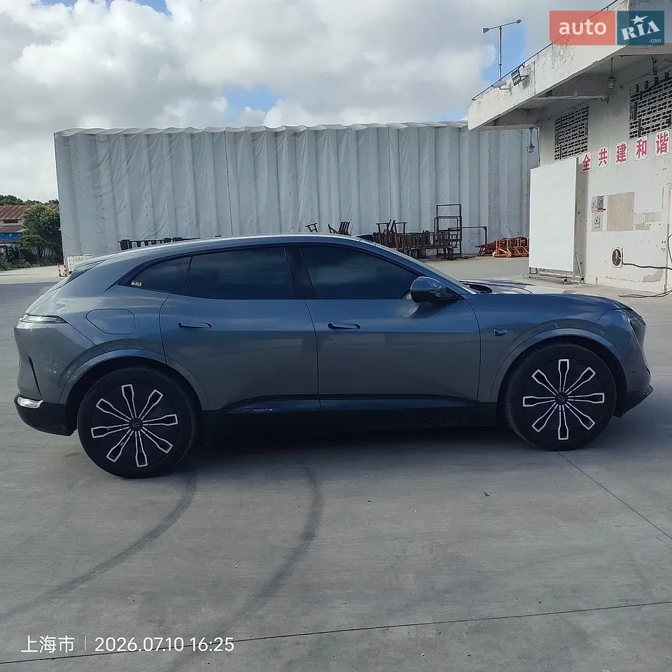 Renault Korea Avant 2024 photo 5