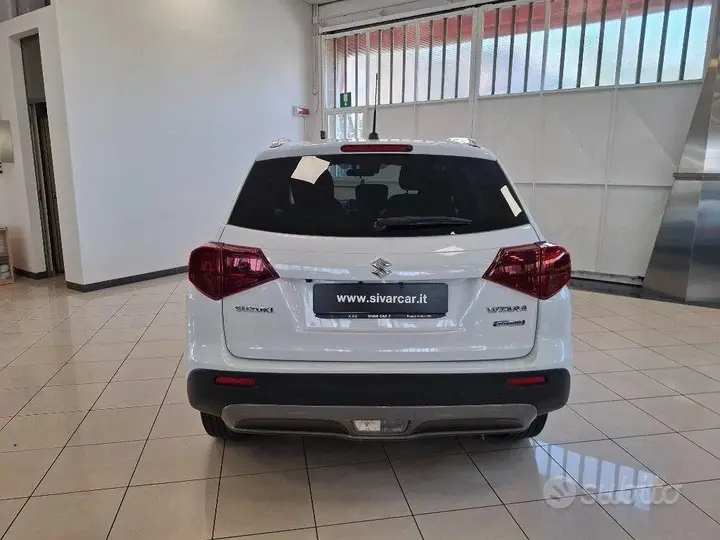 Suzuki Vitara 2023 photo 4