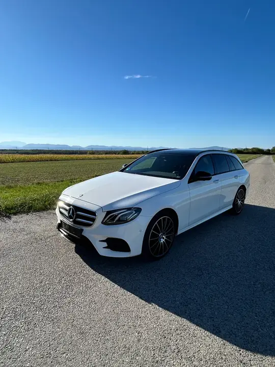 Mercedes-Benz E-Class 2016 photo 3