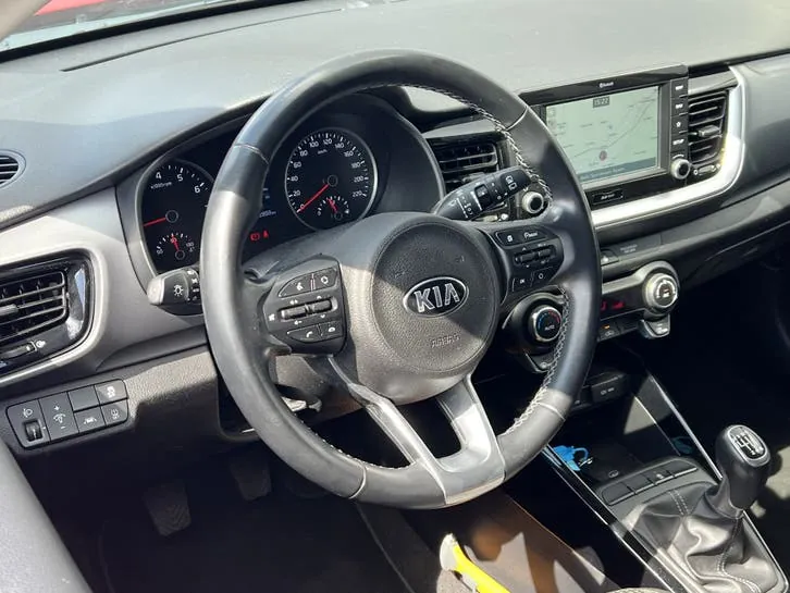 Kia Stonic 2018 photo 3
