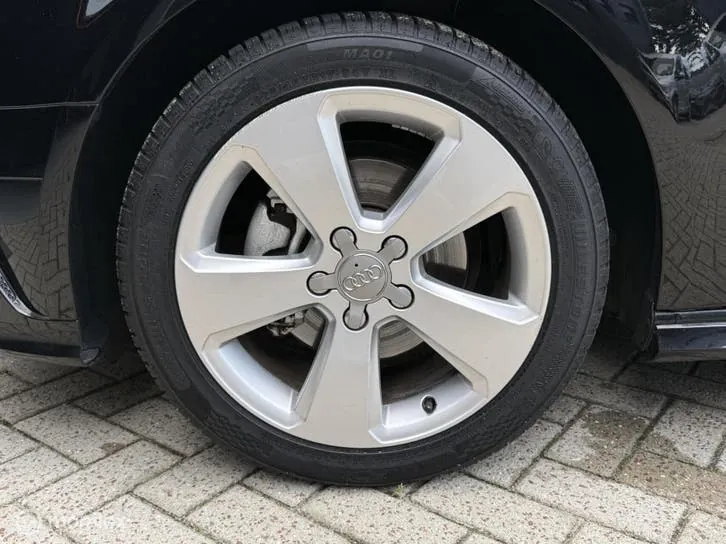 Audi A3 2013 photo 3
