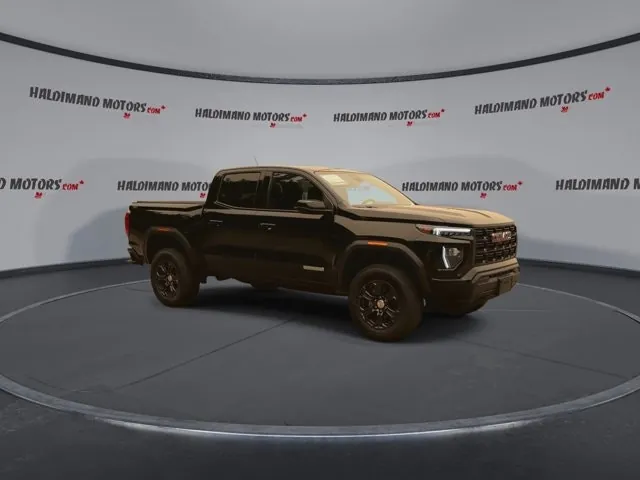 GMC Canyon 2023 photo 2