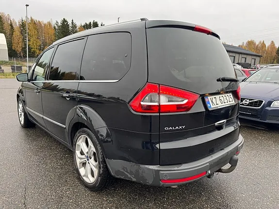 Ford Galaxy 2013 photo 3