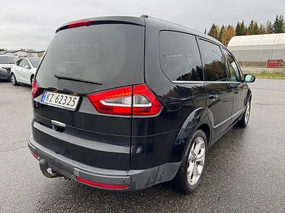 Ford Galaxy 2013 photo 5