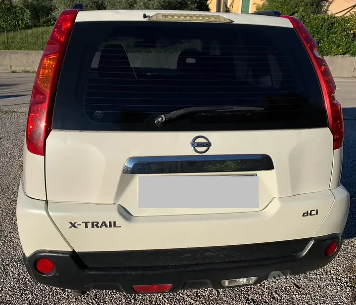 Nissan X-Trail 2009 photo 2