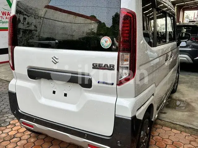 Suzuki Spacia 2025 photo 4