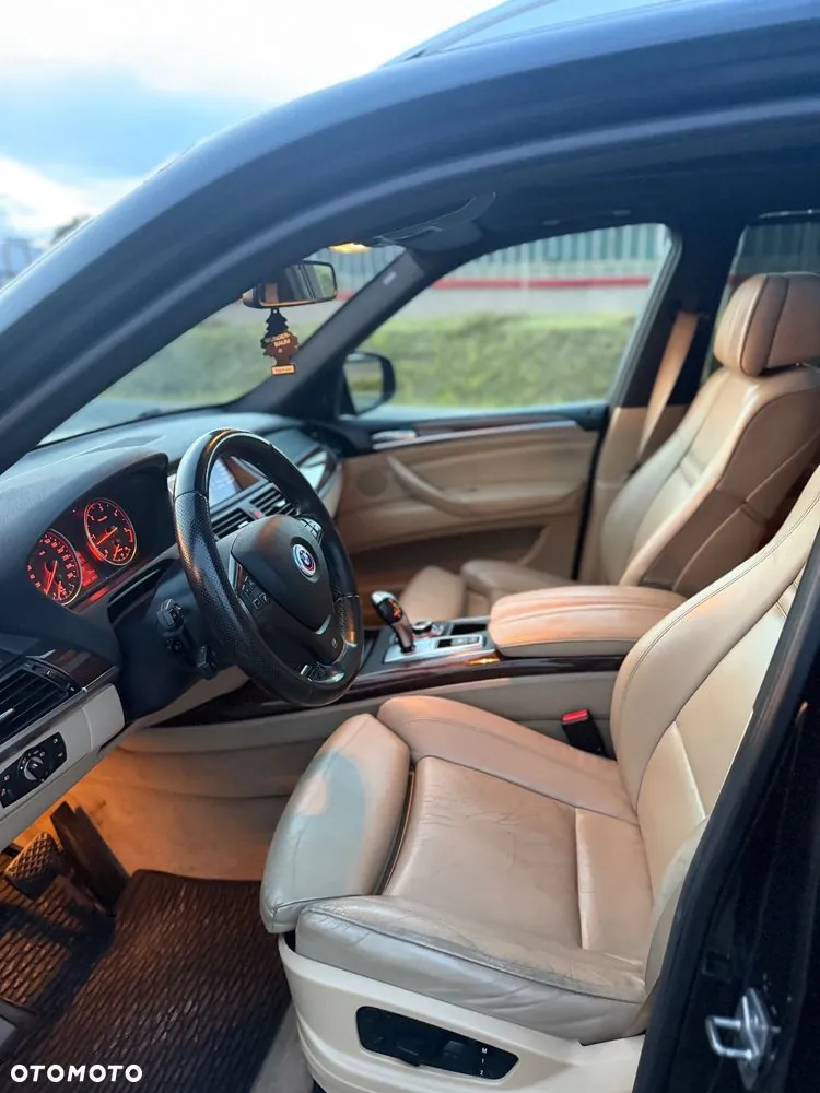 BMW X5 2011 photo 5