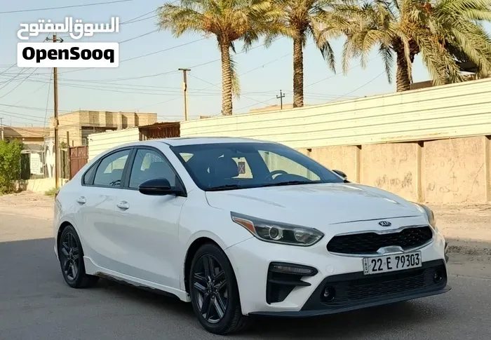 Kia Forte 2021 photo 3