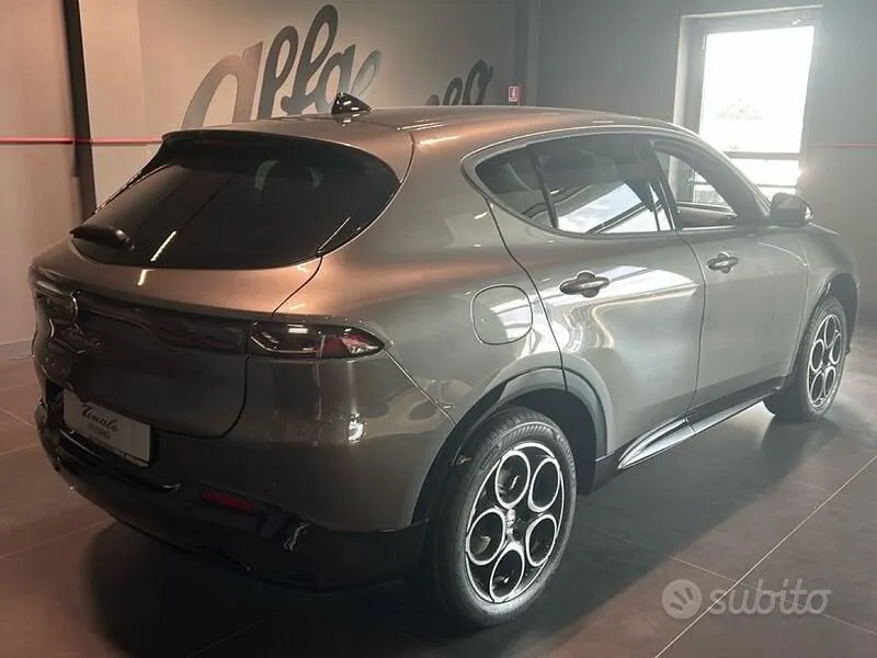 Alfa Romeo Tonale 2026 photo 5