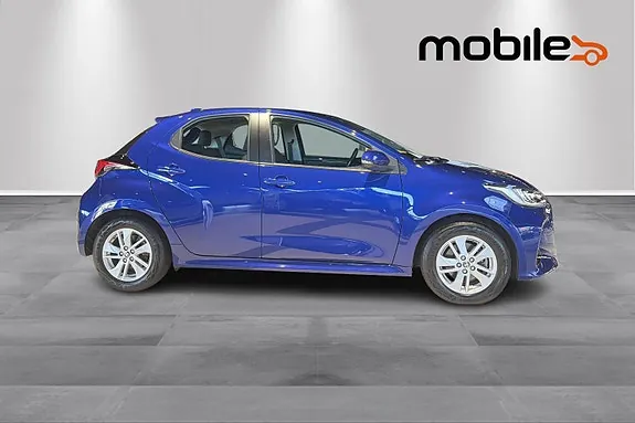 Toyota Yaris 2022 photo 2