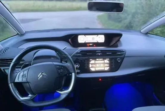 Citroen C4 Picasso 2013 photo 3