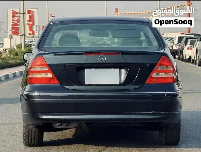 Mercedes-Benz C-Class 2006 photo 3