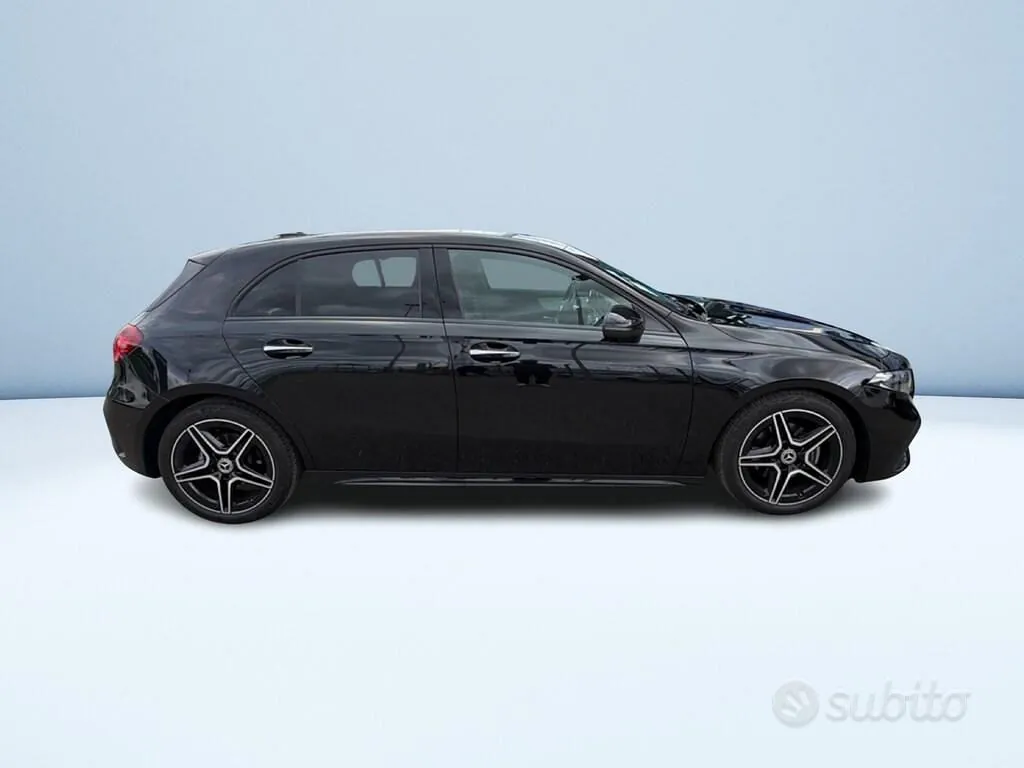Mercedes-Benz A-Class 2023 photo 4