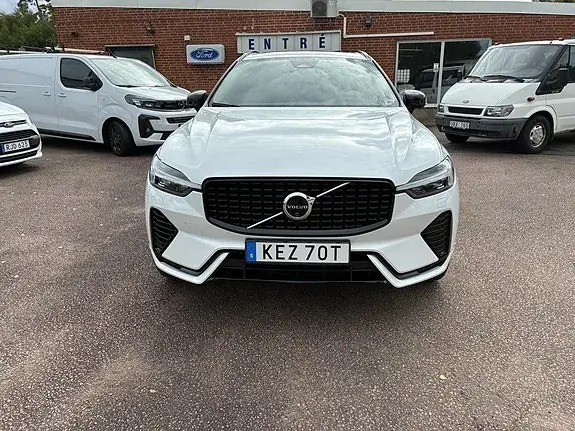 Volvo Xc60 2024 photo 2