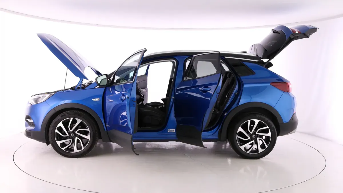 Opel Grandland X 2019 photo 2
