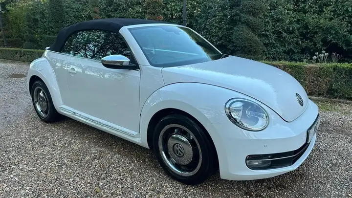 Volkswagen Beetle 2016 photo 3